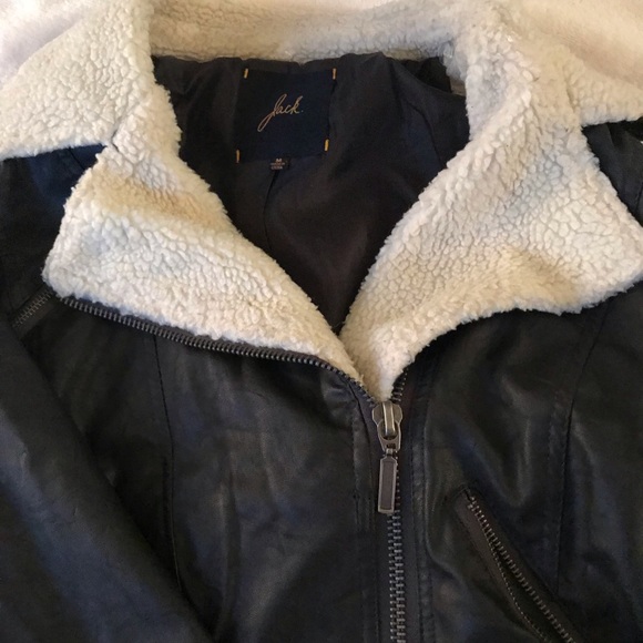 Jacket - Picture 5 of 6